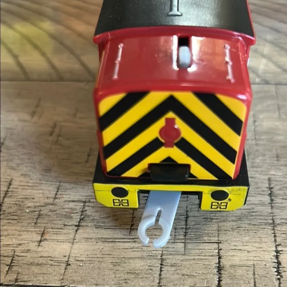 Rare 🚂 Salty of Thomas & Friends Toy Train 🚂 Engine Choo Choo!